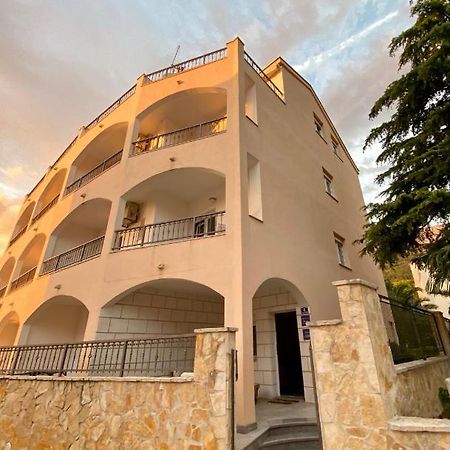 Apartments Grozdana Carnac Ngoại thất bức ảnh
