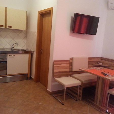 Apartments Grozdana Carnac Phòng bức ảnh