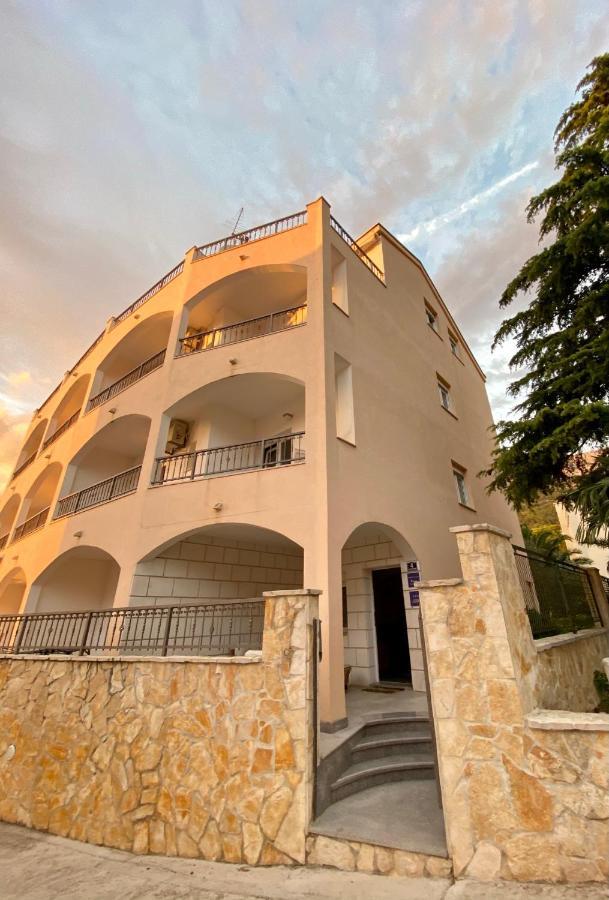 Apartments Grozdana Carnac Ngoại thất bức ảnh