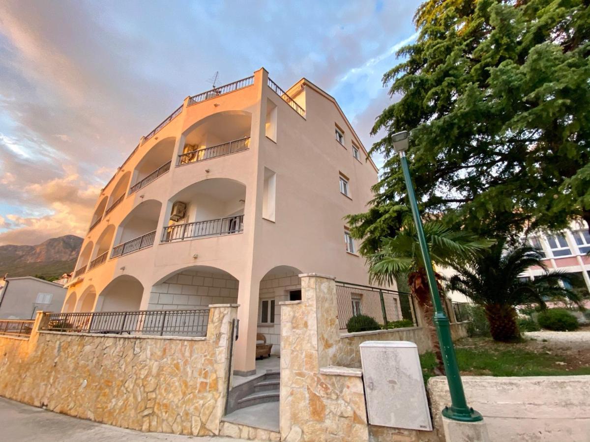 Apartments Grozdana Carnac Ngoại thất bức ảnh