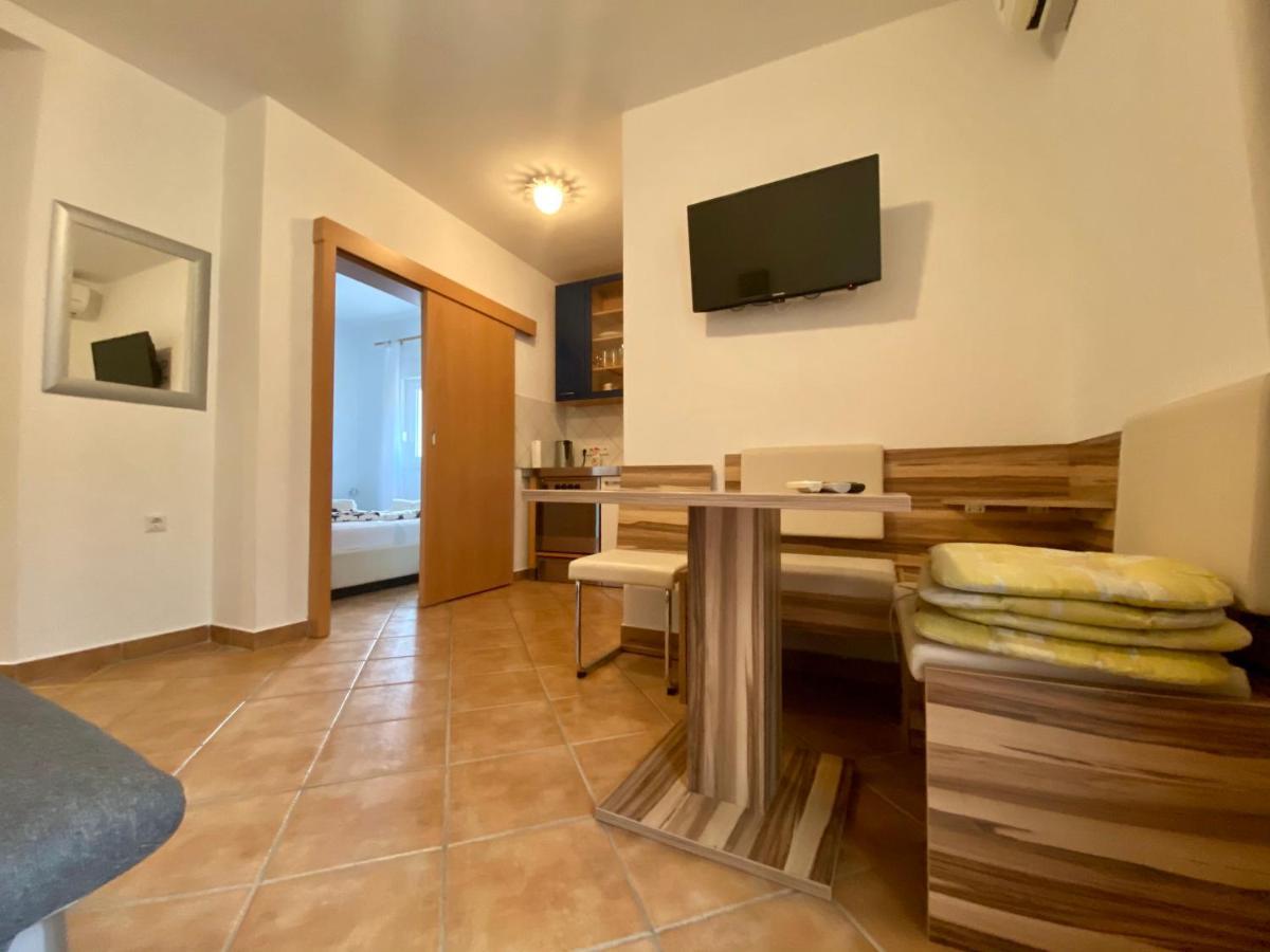 Apartments Grozdana Carnac Ngoại thất bức ảnh