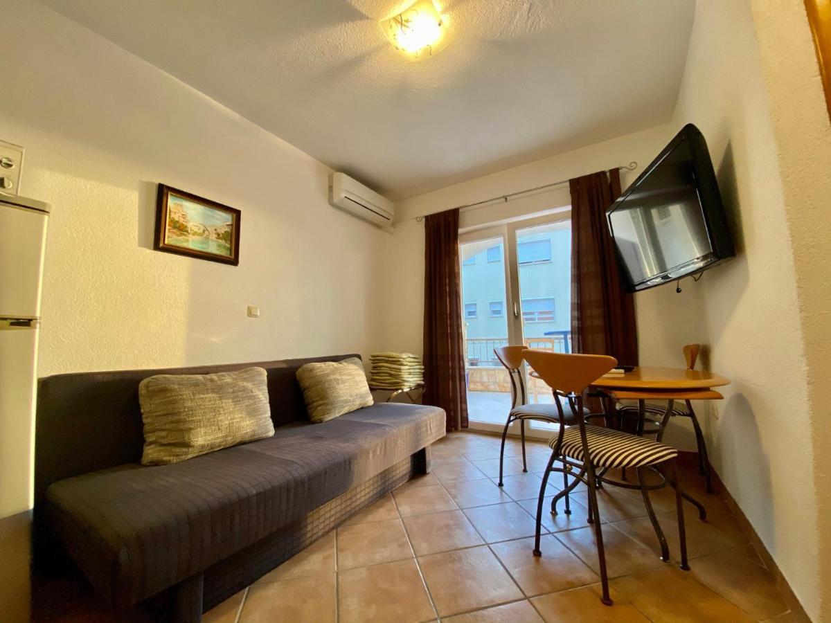 Apartments Grozdana Carnac Ngoại thất bức ảnh