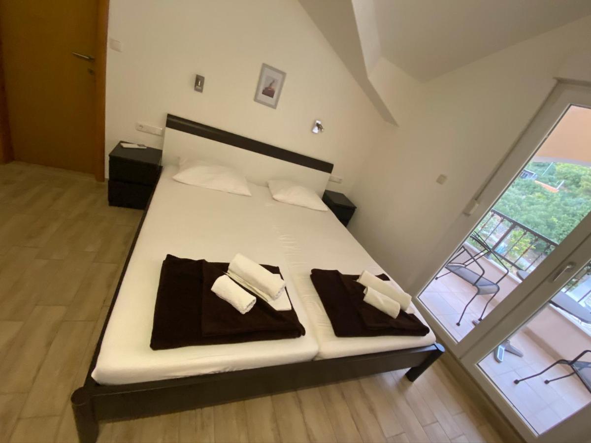 Apartments Grozdana Carnac Ngoại thất bức ảnh